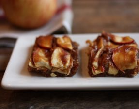 Карамельно-Яблочные Сыроедческие Пирожные
